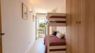 Apartment on Carrer de l'Adobería photo 20