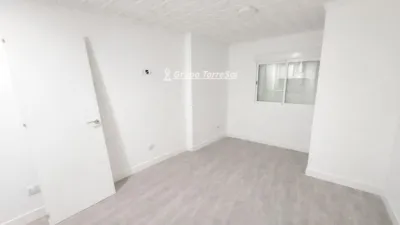Flat on Carrer de Mariano Benlliure photo 15