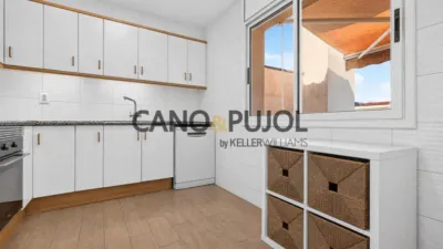 Penthouse on Carrer d'Antoni Sedó photo 35