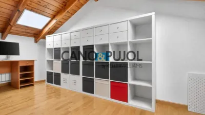 Penthouse on Carrer d'Antoni Sedó photo 9