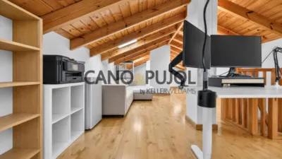 Penthouse on Carrer d'Antoni Sedó photo 8