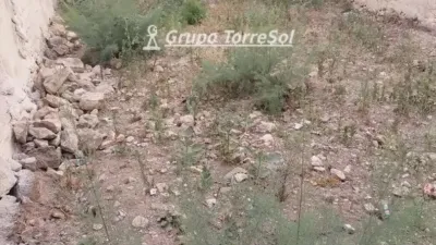 Terreno en venta en Carrer José Navarro Orts, cerca de Calle de Mariano Pérez Vives - Vista 2