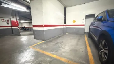 Piso en calle Alba photo 25