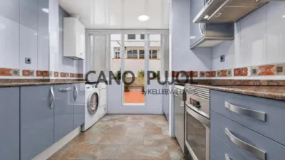 Apartment on Carrer del Consell de Cent photo 23
