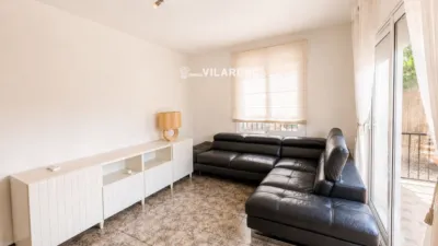 Semi-detached house on Carrer de Xile photo 11
