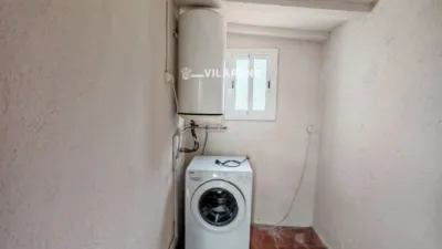 Semi-detached house on Carrer de Xile photo 26