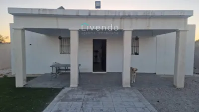 Chalet in Pinar de los Franceses-El Marquesado photo 2