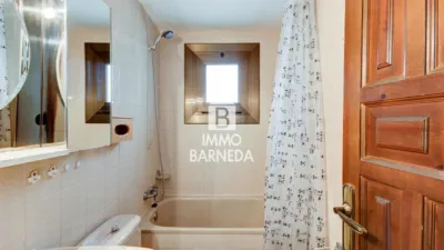 Apartment at Carrer de Josep Carner, 8 photo 19
