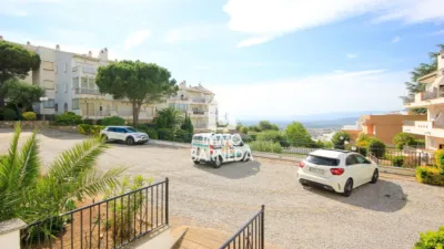 Apartment at Carrer de Josep Carner, 8 photo 24