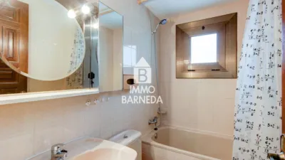 Apartment at Carrer de Josep Carner, 8 photo 18