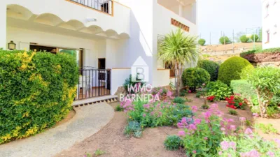 Apartment at Carrer de Josep Carner, 8 photo 4
