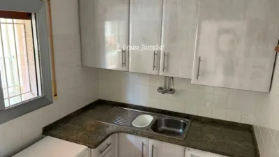 Apartment on Mare de Deu de Montserrat Street photo 30