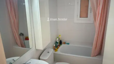Apartment on Mare de Deu de Montserrat Street photo 21