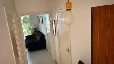 Apartment on Mare de Deu de Montserrat Street photo 46