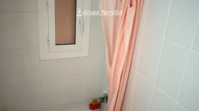 Apartment on Mare de Deu de Montserrat Street photo 40