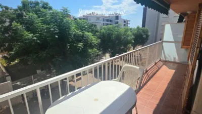 Apartment on Mare de Deu de Montserrat Street photo 28