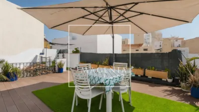Penthouse on Calle de San Ildefonso photo 47