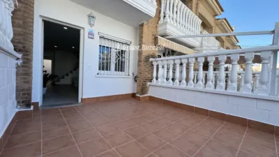 Terraced house on Calle Islas Canarias photo 3