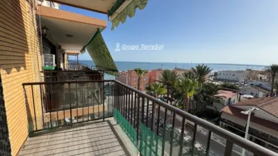 Top floor apartment on Avinguda de Cristóbal Sanz photo 15