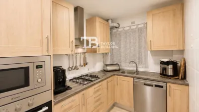 Ground-floor apartment on Carrer de Maria Antònia Salvà photo 4