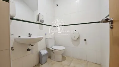 Local comercial en venta en Xuvia - Más