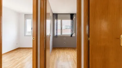 Apartment on Passeig de Lormont photo 16