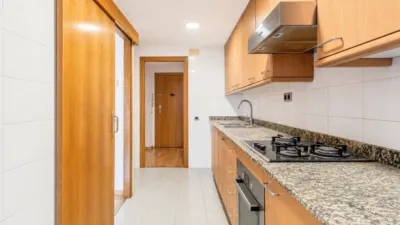 Apartment on Passeig de Lormont photo 20