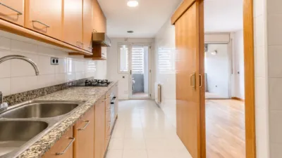 Apartment on Passeig de Lormont photo 21