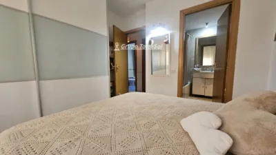 Flat on Avinguda de Castell photo 15
