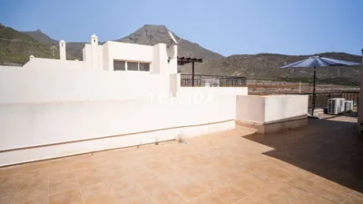 Terraced house on Calle Montaña Clara photo 37