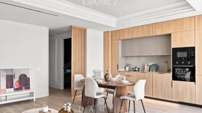 Apartment in Salamanca District photo 10