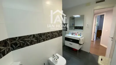 Flat on Calle de Campotejar photo 29