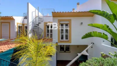 Terraced House in Carrer del Rector Vives photo 2