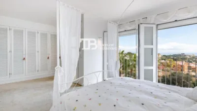 Terraced House in Carrer del Rector Vives photo 18