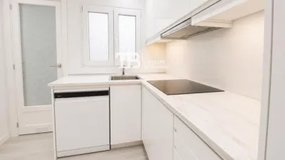 Apartment on Carrer de Joan Muntaner i Bujosa photo 3