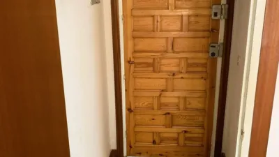 Apartment on Avinguda d'Alemanya, 21 photo 2