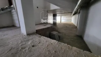 Local comercial en venta en Santa Marta - Més