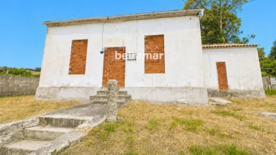 Casa – Santa Uxia - Más