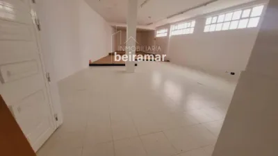 Local comercial en alquiler en Ribeira - Vista 5