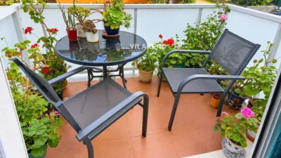 Apartment on Carrer de Joan Maragall photo 2