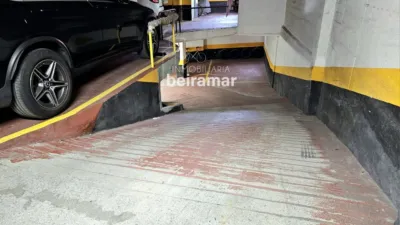Garaje en venta en Ribeira - Más