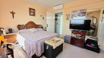 Semi-detached house on Avinguda de Vicente Blasco Ibáñez photo 16