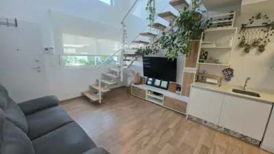Semi-detached house in Carrer de Chipre photo 9