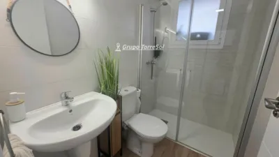 Semi-detached house in Carrer de Chipre photo 17