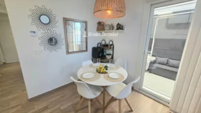 Semi-detached house in Carrer de Chipre photo 7