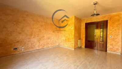 Apartment in Urban Core photo 3