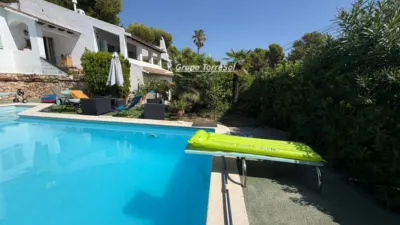 Chalet on Carrer de la Papiola photo 3