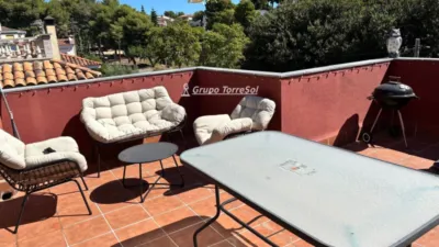 Penthouse on Ronda de Sant Miquel in Segur photo 3