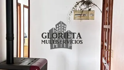 Top-floor apartment in Caldas de Reis (Town Centre) photo 2
