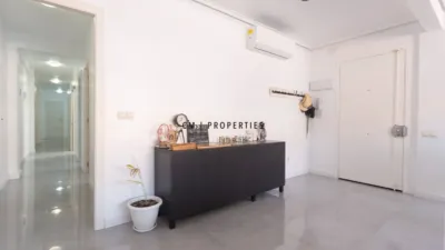 Apartment on Calle del Pintor Stolz photo 29